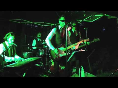 PartyLeaders - a pak něco pro Elišku (svatba Hanky + Marka - 24.8.2015)