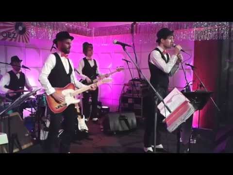 PartyLeaders - Moon River (waltz)