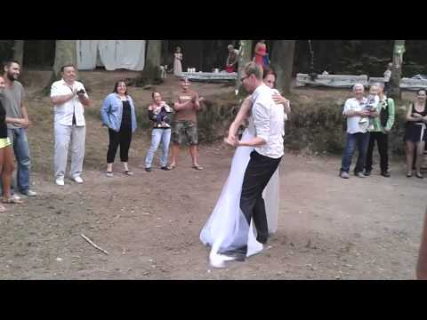 PartyLeaders - první novomanželský tanec (Hanka + Marek - 24.8.2015)
